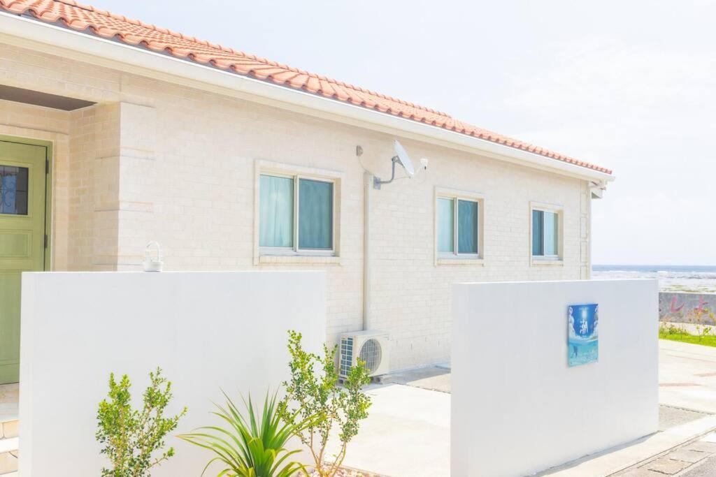 石垣島一棟貸し 潮 Villa Ishigaki  Exterior foto